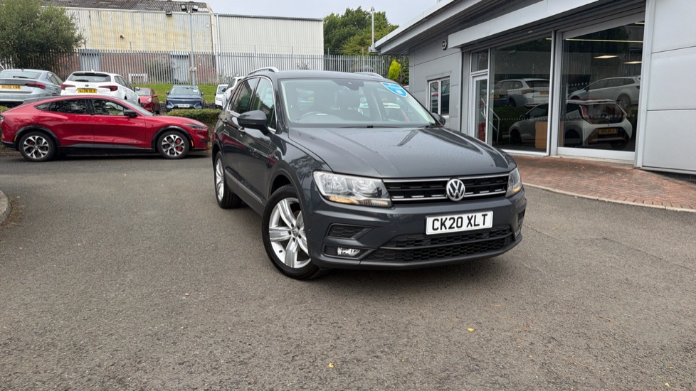 Volkswagen Tiguan 1.5 TSi EVO 150 Match 5dr Petrol Estate - Image 26