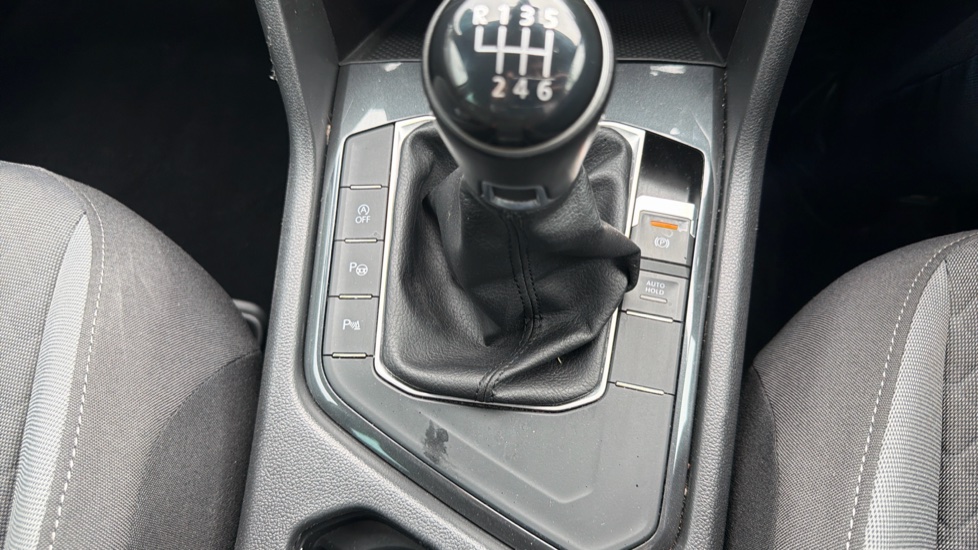 Volkswagen Tiguan 1.5 TSi EVO 150 Match 5dr Petrol Estate - Image 30