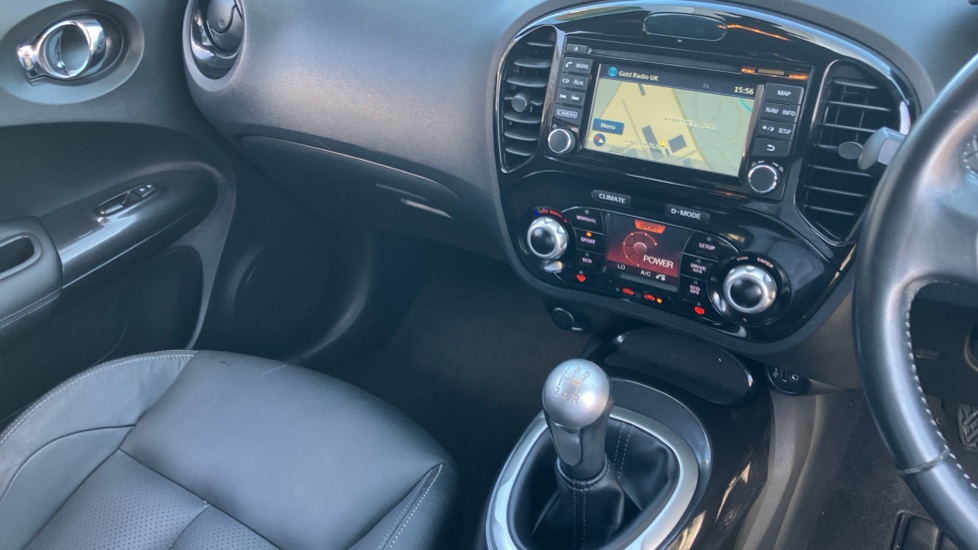 Nissan Juke 1.6 [112] Tekna 5dr [Bose] Petrol Hatchback - Image 14