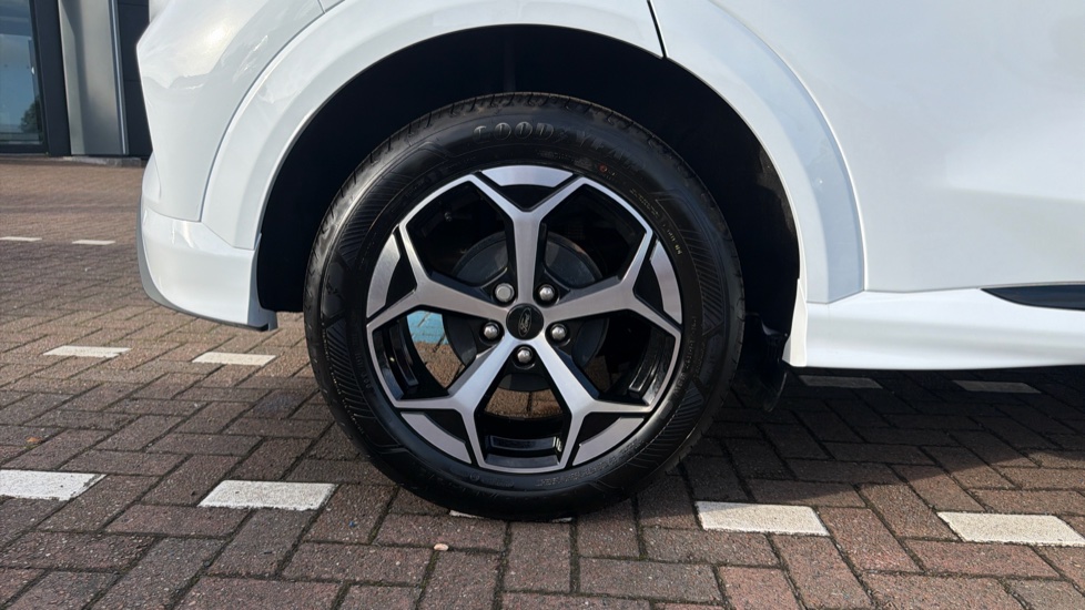 Ford Puma 1.0 EcoBoost Hybrid mHEV ST-Line 5dr Petrol Hatchback - Image 29