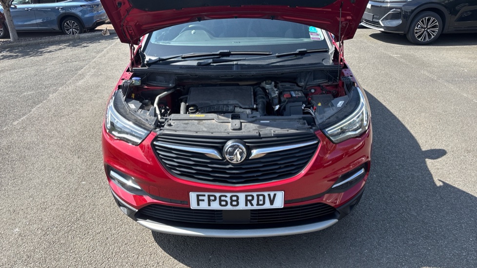Vauxhall Grandland X 1.2 Turbo Tech Line Nav 5dr Petrol Hatchback - Image 8