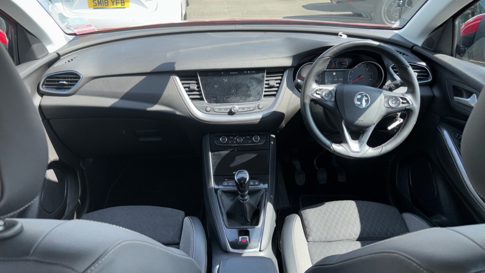 Vauxhall Grandland X 1.2 Turbo Tech Line Nav 5dr Petrol Hatchback - Image 10