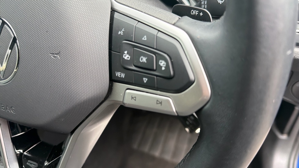 Volkswagen Taigo 1.5 TSI 150 R-Line 5dr DSG Petrol Hatchback - Image 35