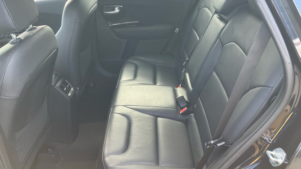Kia Niro 1.6 GDi PHEV 3 5dr DCT Estate - Image 16
