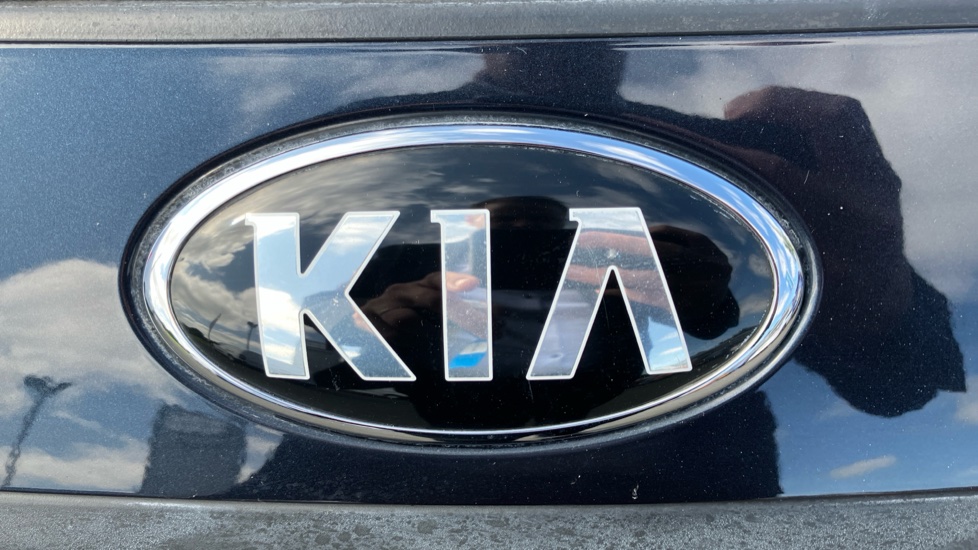 Kia Niro 1.6 GDi PHEV 3 5dr DCT Estate - Image 32