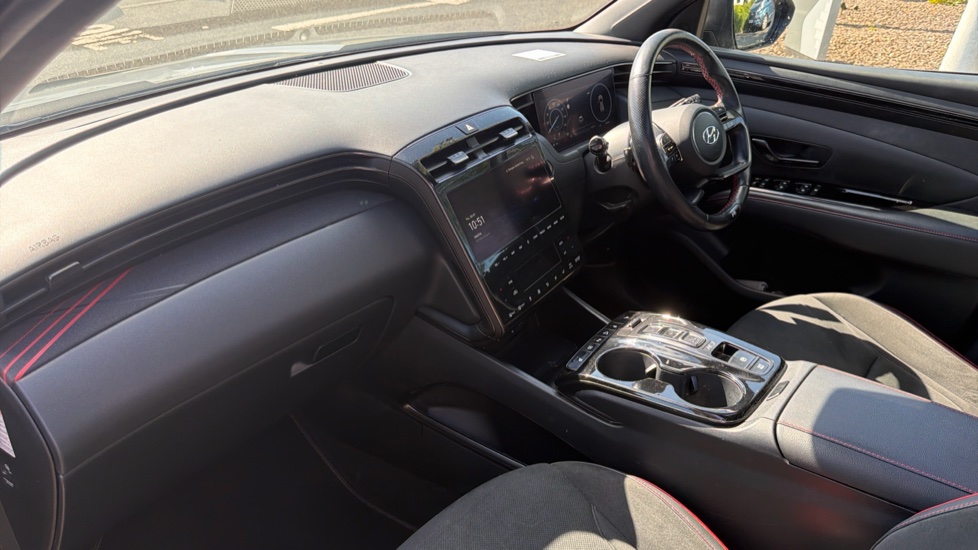 Hyundai TUCSON 1.6 TGDi Hybrid 230 N Line S 5dr 2WD Auto Hybrid Estate - Image 9