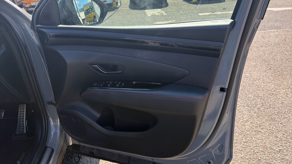 Hyundai TUCSON 1.6 TGDi Hybrid 230 N Line S 5dr 2WD Auto Hybrid Estate - Image 27