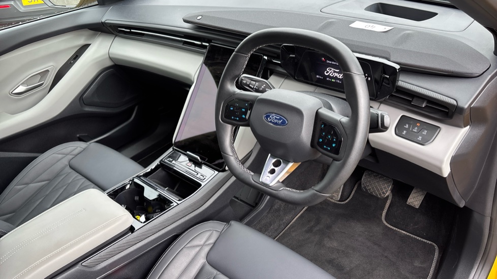 Ford Capri 210kW Premium 77kWh 5dr Auto Electric Estate - Image 11