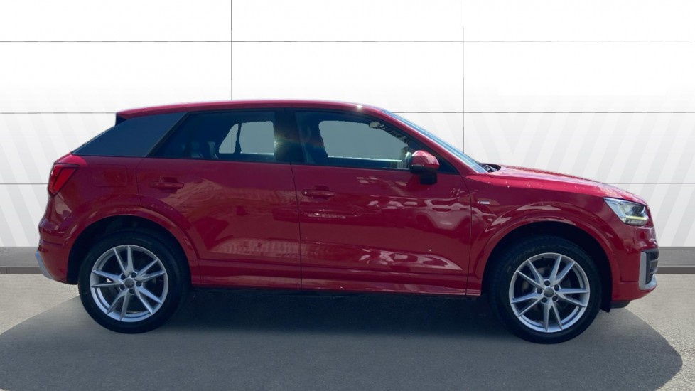 Audi Q2 30 TDI S Line 5dr Diesel Estate - Image 5