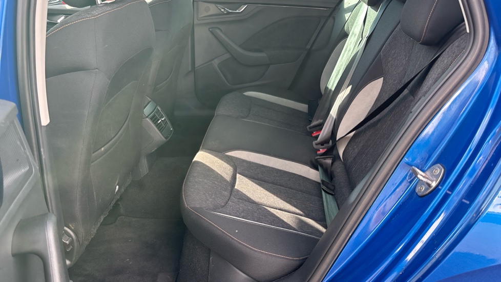 Skoda Kamiq 1.0 TSI SE L 5dr DSG Petrol Hatchback - Image 16
