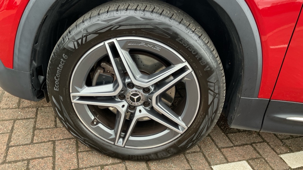 Mercedes-Benz GLB 200 AMG Line Premium 5dr 7G-Tronic Petrol Estate - Image 24