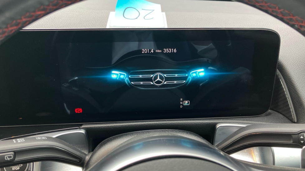 Mercedes-Benz GLB 200 AMG Line Premium 5dr 7G-Tronic Petrol Estate - Image 26
