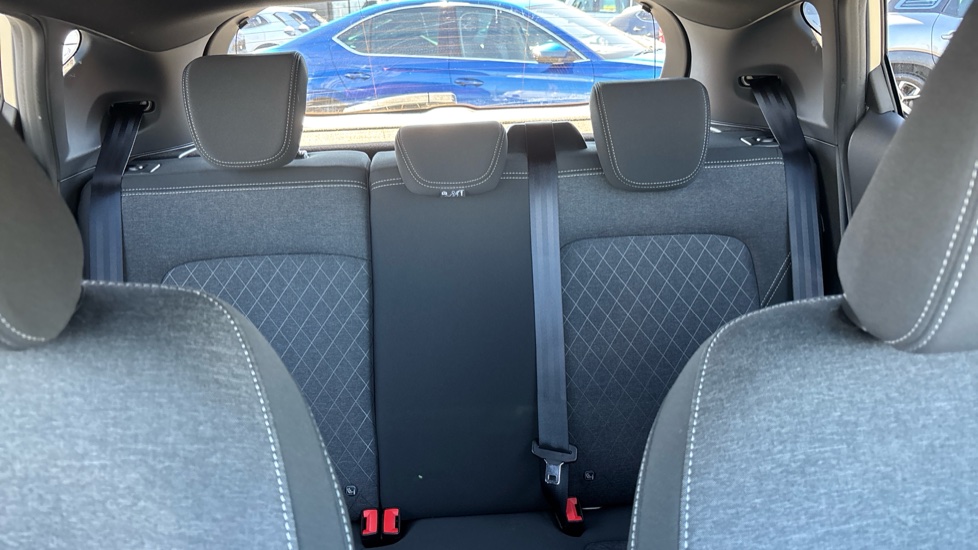 Ford Fiesta 1.0 EcoBoost Hybrid mHEV 125 Active Edition 5dr Petrol Hatchback - Image 15