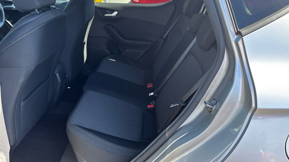 Ford Fiesta 1.0 EcoBoost Hybrid mHEV 125 Active Edition 5dr Petrol Hatchback - Image 16