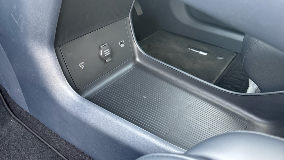 Geely Ex5 160kW Max 60kWh 5dr Auto Electric Estate - Image 21
