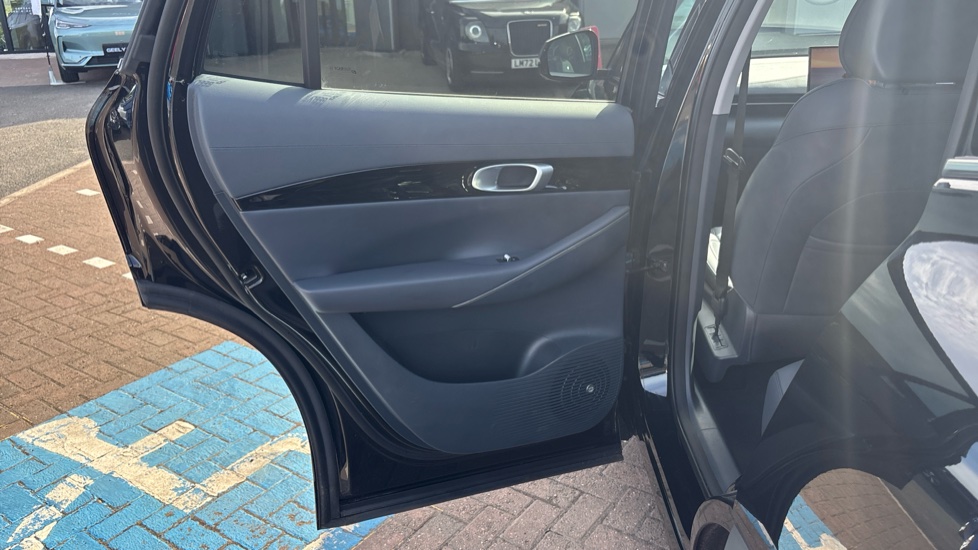 Geely Ex5 160kW Max 60kWh 5dr Auto Electric Estate - Image 26