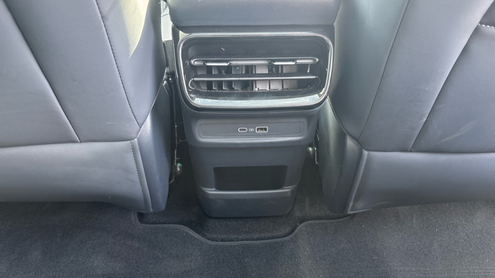 Geely Ex5 160kW Max 60kWh 5dr Auto Electric Estate - Image 28