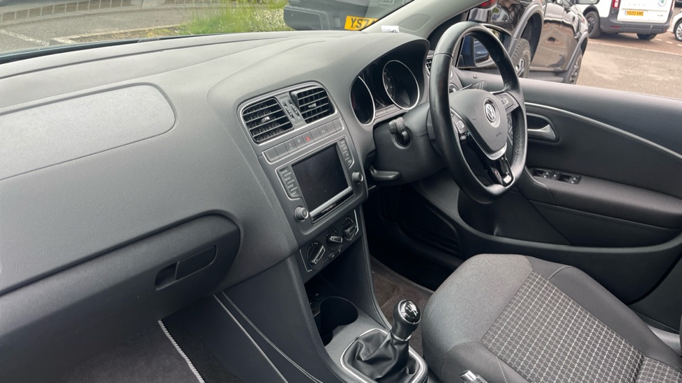 Volkswagen Polo 1.2 TSI Match Edition 5dr Petrol Hatchback - Image 9