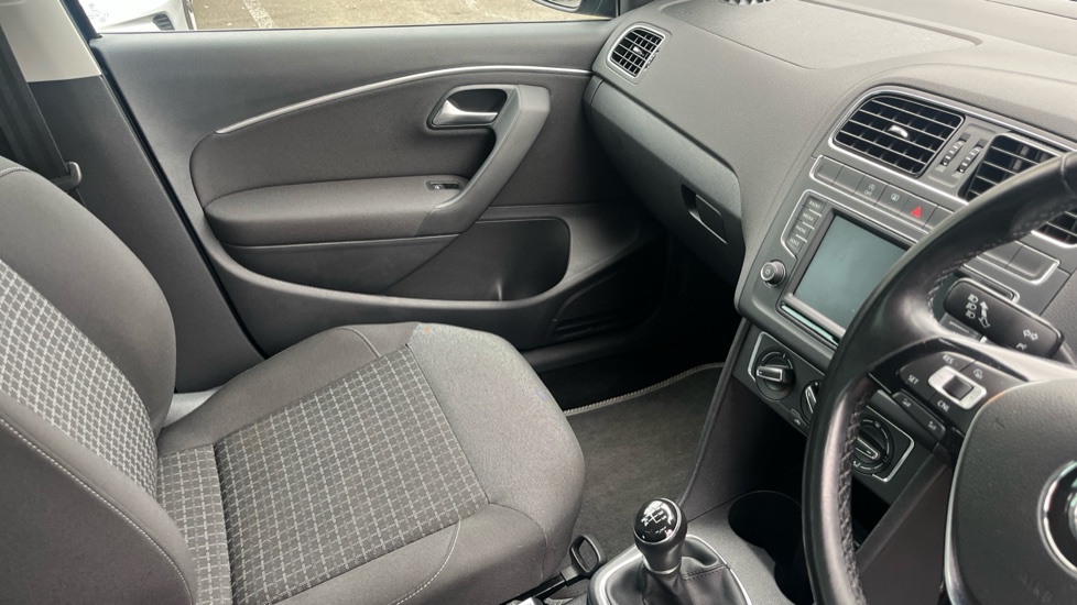 Volkswagen Polo 1.2 TSI Match Edition 5dr Petrol Hatchback - Image 14