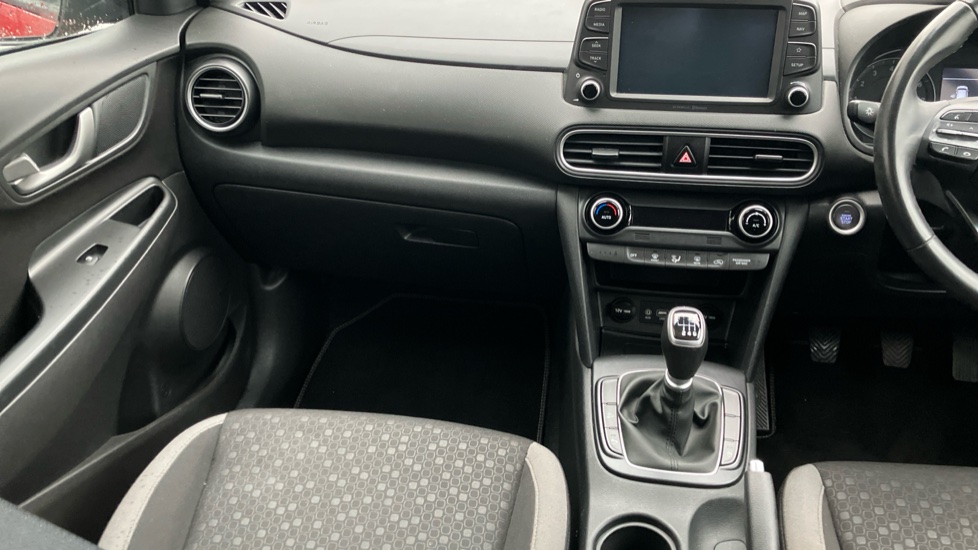 Hyundai KONA 1.0T GDi Blue Drive Premium 5dr Petrol Hatchback - Image 14