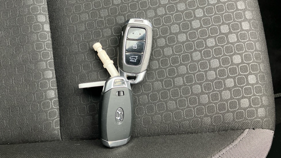 Hyundai KONA 1.0T GDi Blue Drive Premium 5dr Petrol Hatchback - Image 20