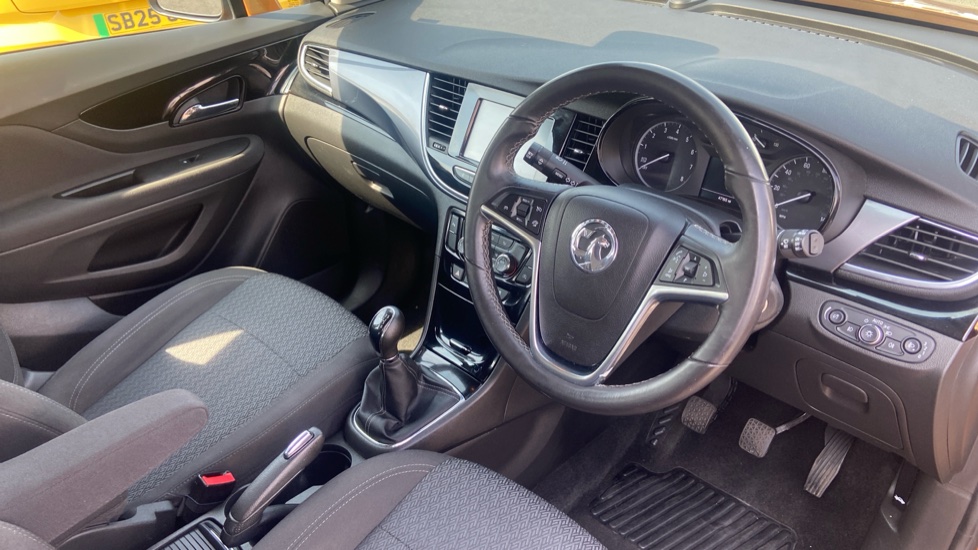 Vauxhall Mokka X 1.4T ecoTEC Active 5dr Petrol Hatchback - Image 11
