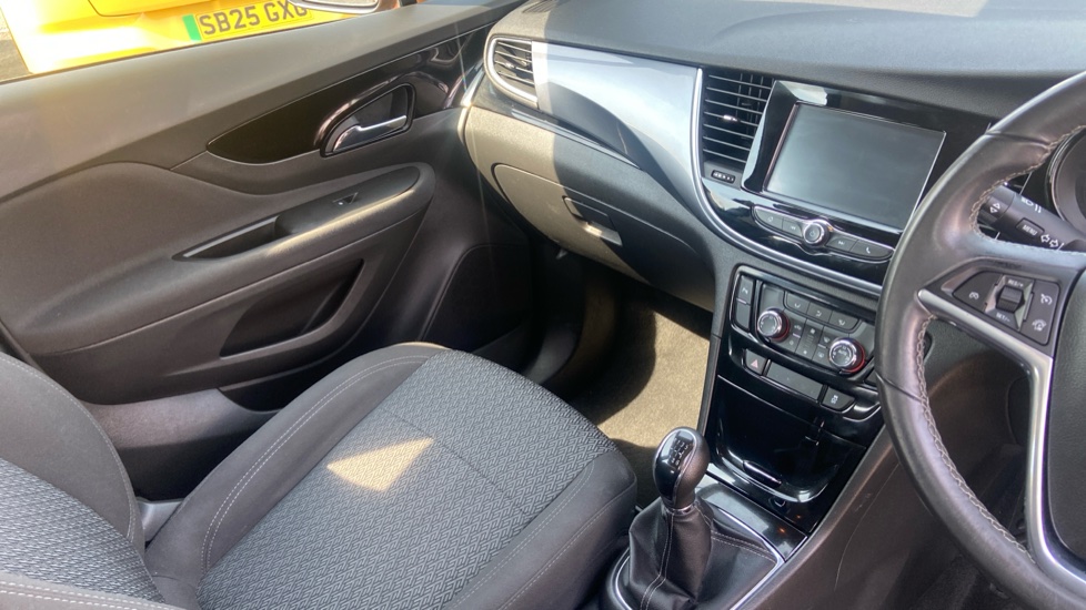 Vauxhall Mokka X 1.4T ecoTEC Active 5dr Petrol Hatchback - Image 14