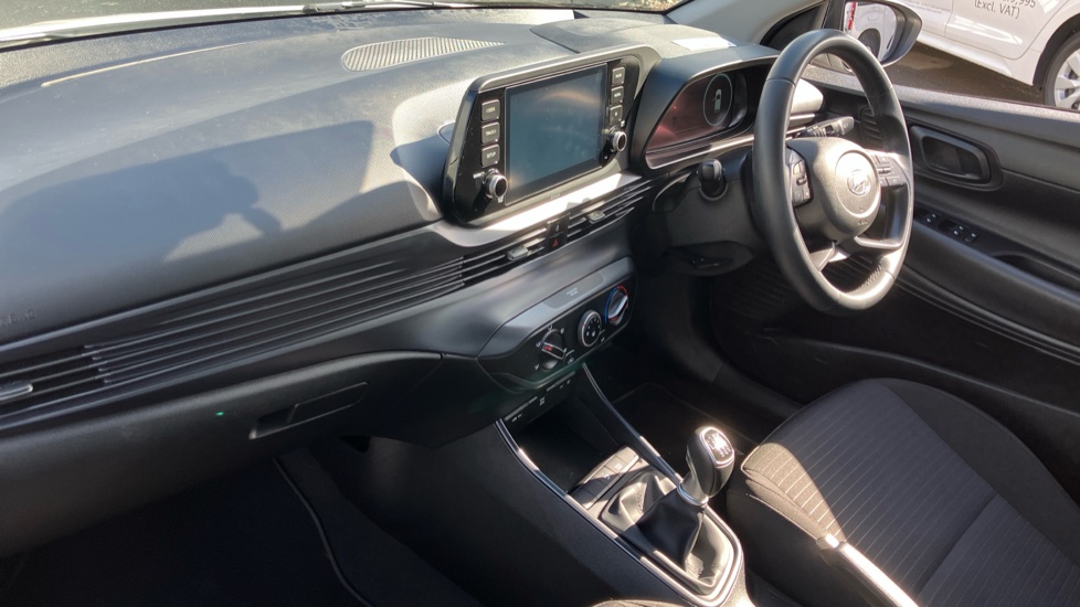 Hyundai i20 1.0T GDi 48V MHD SE Connect 5dr Petrol Hatchback - Image 9