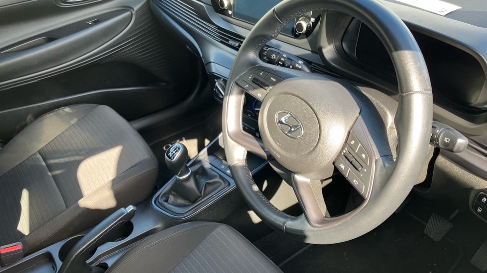 Hyundai i20 1.0T GDi 48V MHD SE Connect 5dr Petrol Hatchback - Image 11