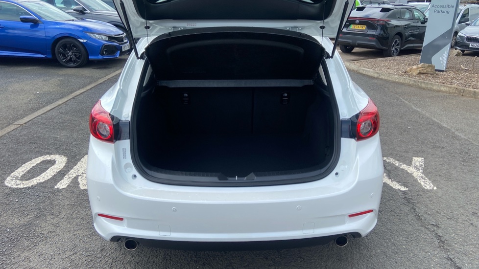 Mazda 3 2.0 Sport Black 5dr Petrol Hatchback - Image 4