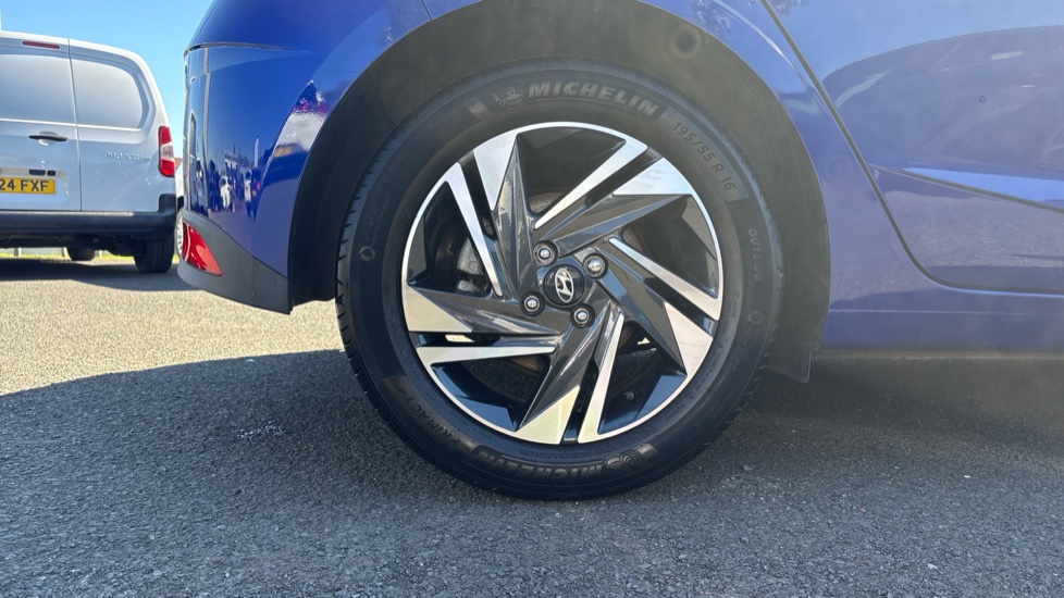 Hyundai i20 1.0T GDi 48V MHD SE Connect 5dr Petrol Hatchback - Image 7