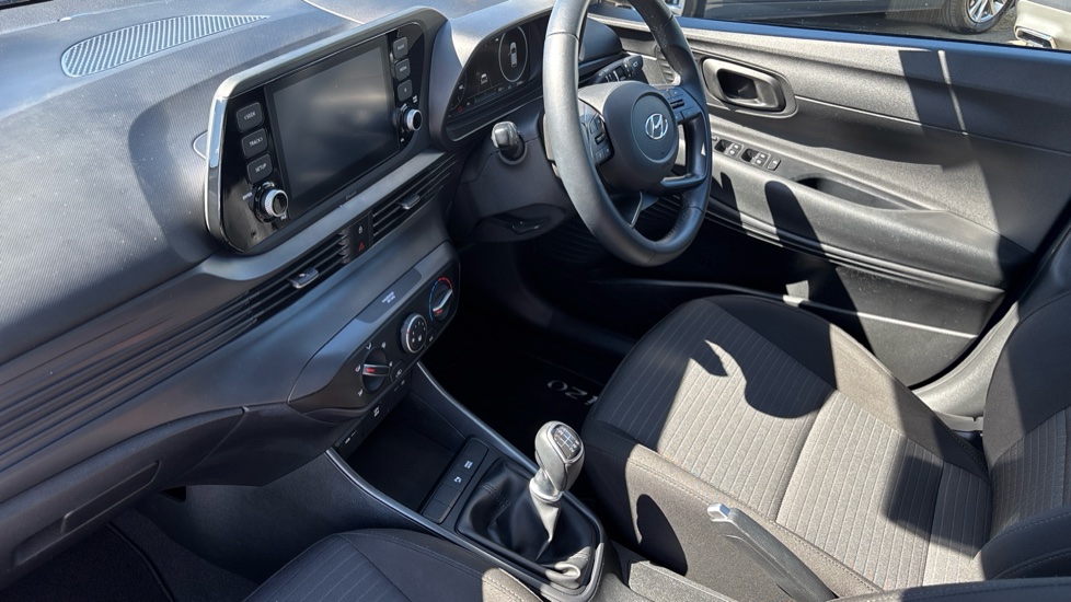 Hyundai i20 1.0T GDi 48V MHD SE Connect 5dr Petrol Hatchback - Image 9