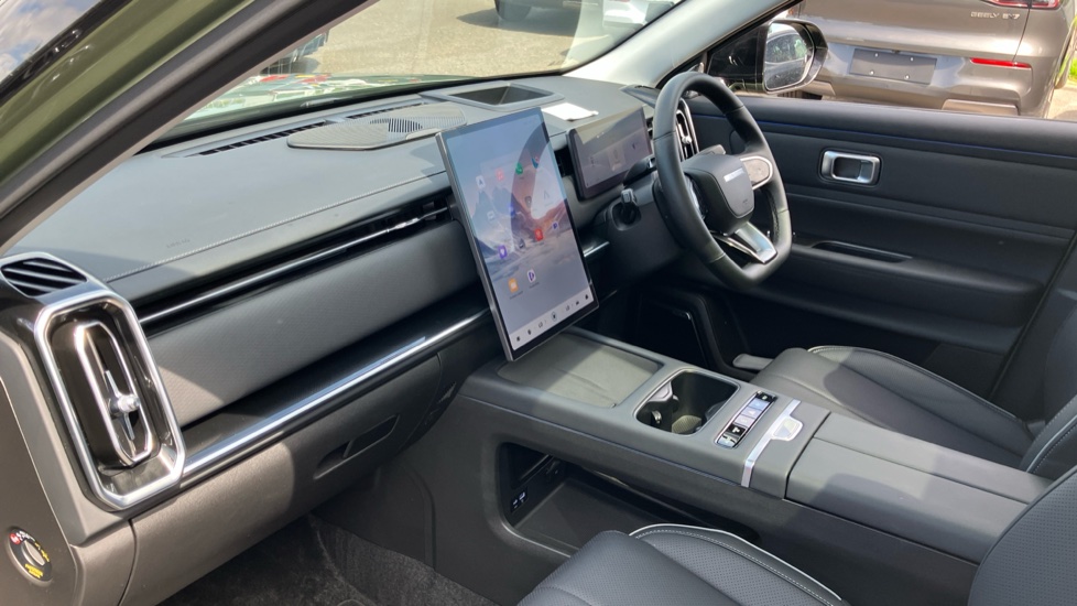 Jaecoo 7 1.5T SHS-P Luxury 5dr Auto Estate - Image 9