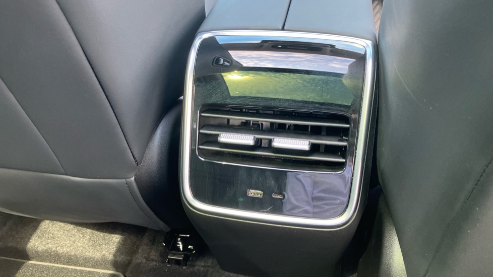 Jaecoo 7 1.5T SHS-P Luxury 5dr Auto Estate - Image 28