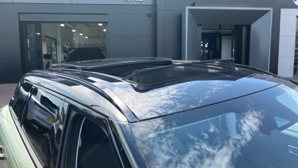 Jaecoo 7 1.5T SHS-P Luxury 5dr Auto Estate - Image 36