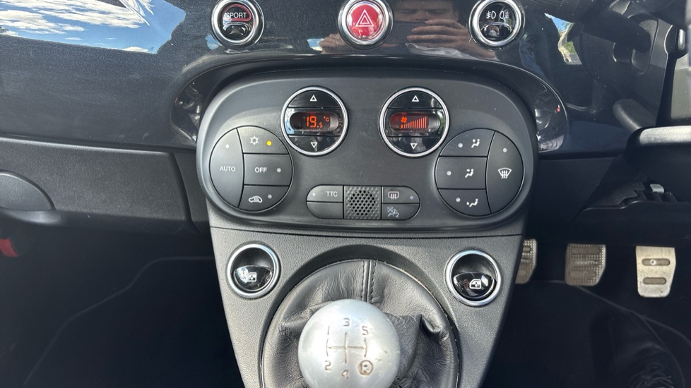 Abarth 595 1.4 T-Jet 165 Scorpioneoro 3dr Petrol Hatchback - Image 29