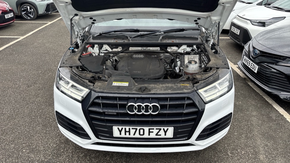 Audi Q5 45 TFSI Quattro Black Edition 5dr S Tronic Petrol Estate - Image 8