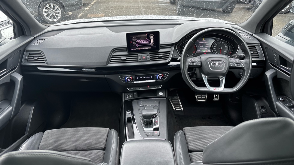 Audi Q5 45 TFSI Quattro Black Edition 5dr S Tronic Petrol Estate - Image 10