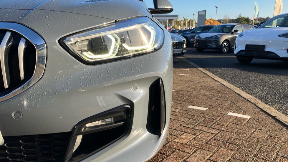 BMW 1 Series 118i [136] M Sport 5dr Step Auto [LCP] Petrol Hatchback - Image 25