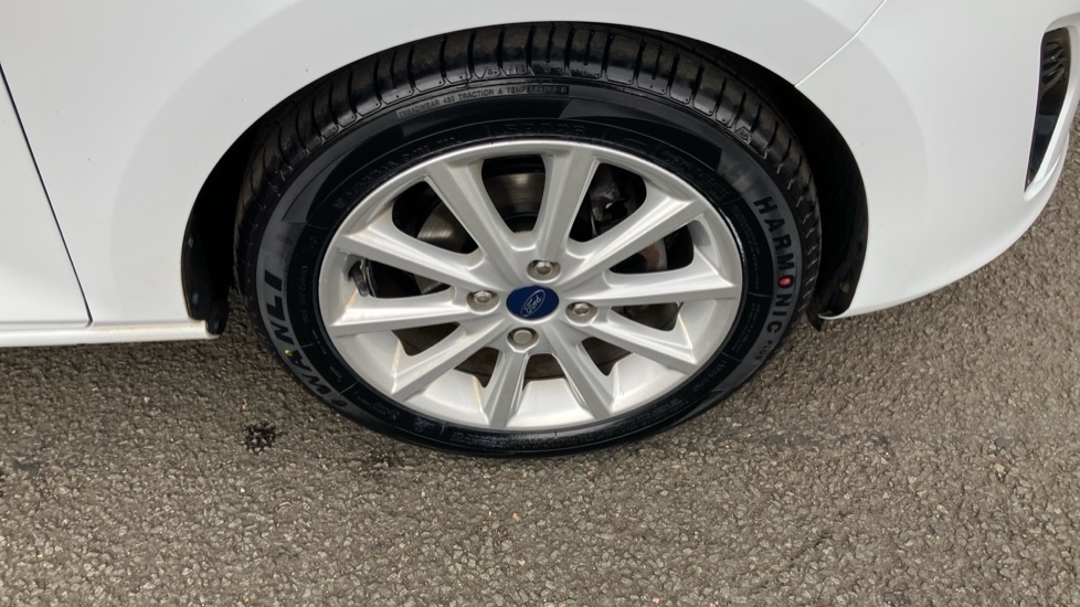 Ford Fiesta 1.0 EcoBoost 125 Titanium 5dr Petrol Hatchback - Image 24