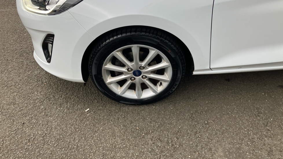 Ford Fiesta 1.0 EcoBoost 125 Titanium 5dr Petrol Hatchback - Image 25