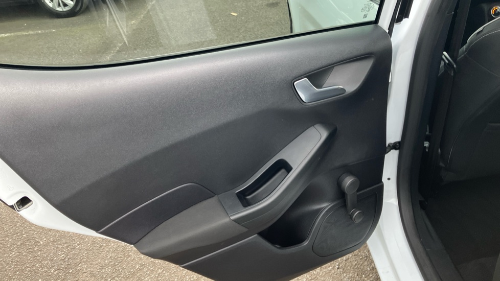 Ford Fiesta 1.0 EcoBoost 125 Titanium 5dr Petrol Hatchback - Image 28