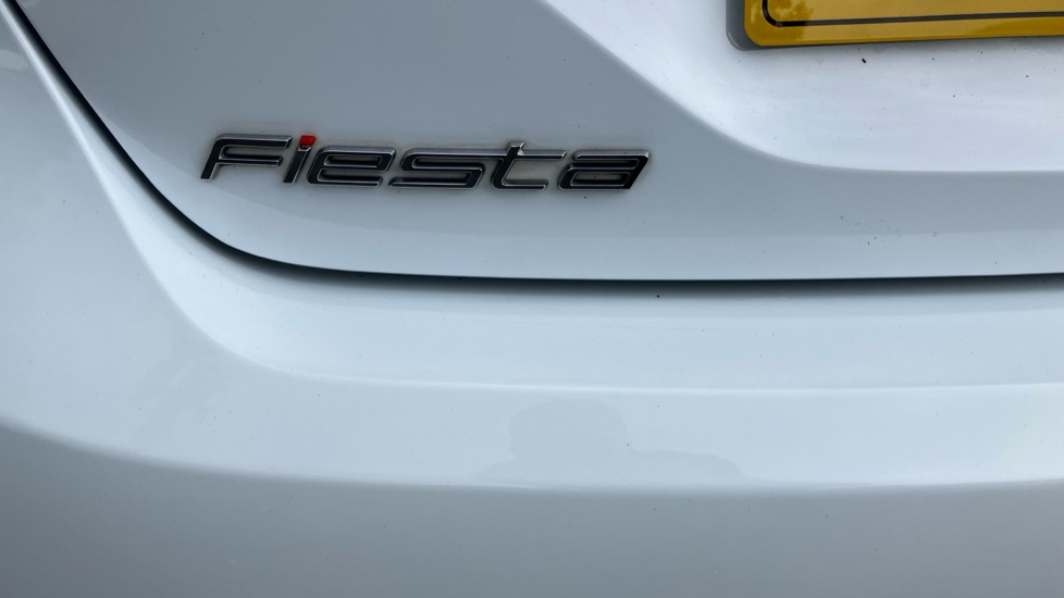 Ford Fiesta 1.0 EcoBoost 125 Titanium 5dr Petrol Hatchback - Image 29