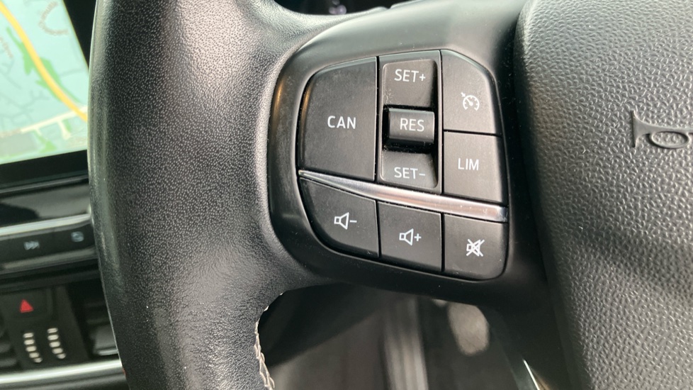 Ford Fiesta 1.0 EcoBoost 125 Titanium 5dr Petrol Hatchback - Image 36