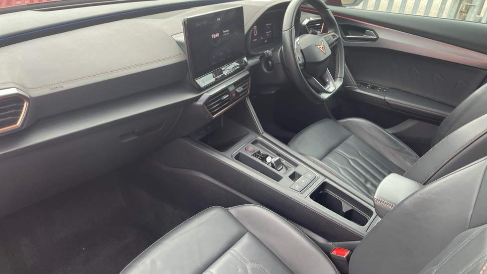 CUPRA Formentor 1.5 TSI 150 V2 5dr DSG Petrol Estate - Image 9