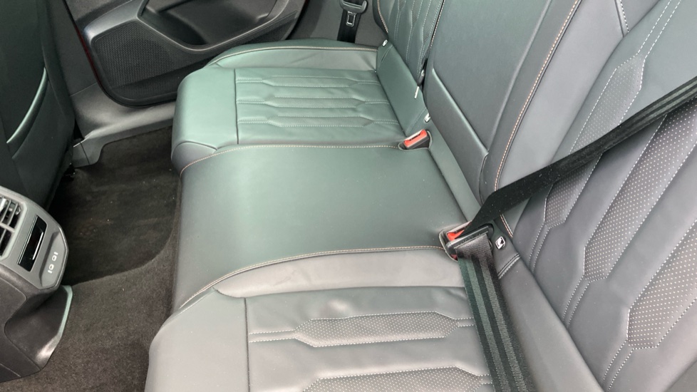 CUPRA Formentor 1.5 TSI 150 V2 5dr DSG Petrol Estate - Image 46