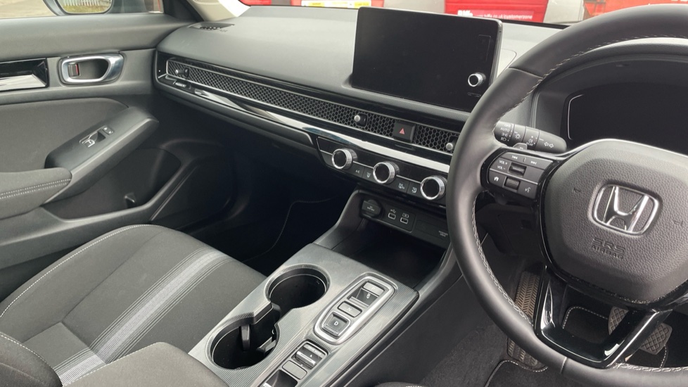Honda Civic 2.0 eHEV Elegance 5dr CVT Hybrid Hatchback - Image 14