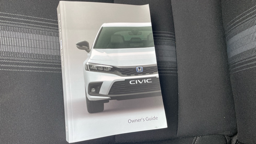 Honda Civic 2.0 eHEV Elegance 5dr CVT Hybrid Hatchback - Image 19