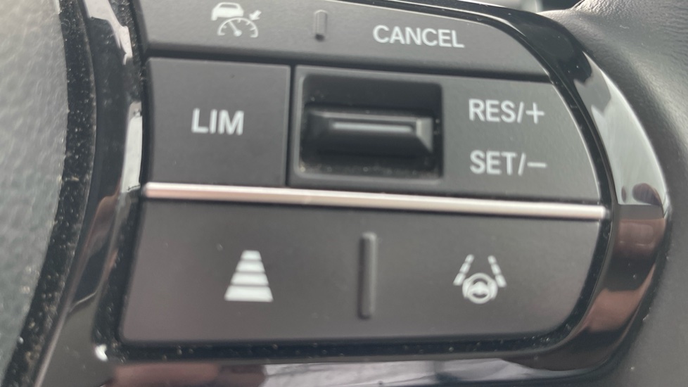 Honda Civic 2.0 eHEV Elegance 5dr CVT Hybrid Hatchback - Image 27