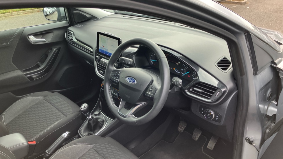 Ford Puma 1.0 EcoBoost Hybrid mHEV Titanium 5dr Petrol Hatchback - Image 11